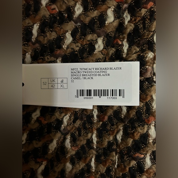 Brand new Richard macrotweed jacket ERDEM size 52 XL - Picture 17 of 17